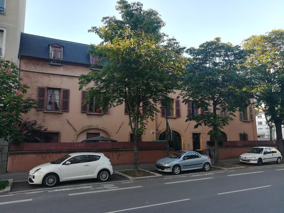 Ferandiere-kastelo-flanko